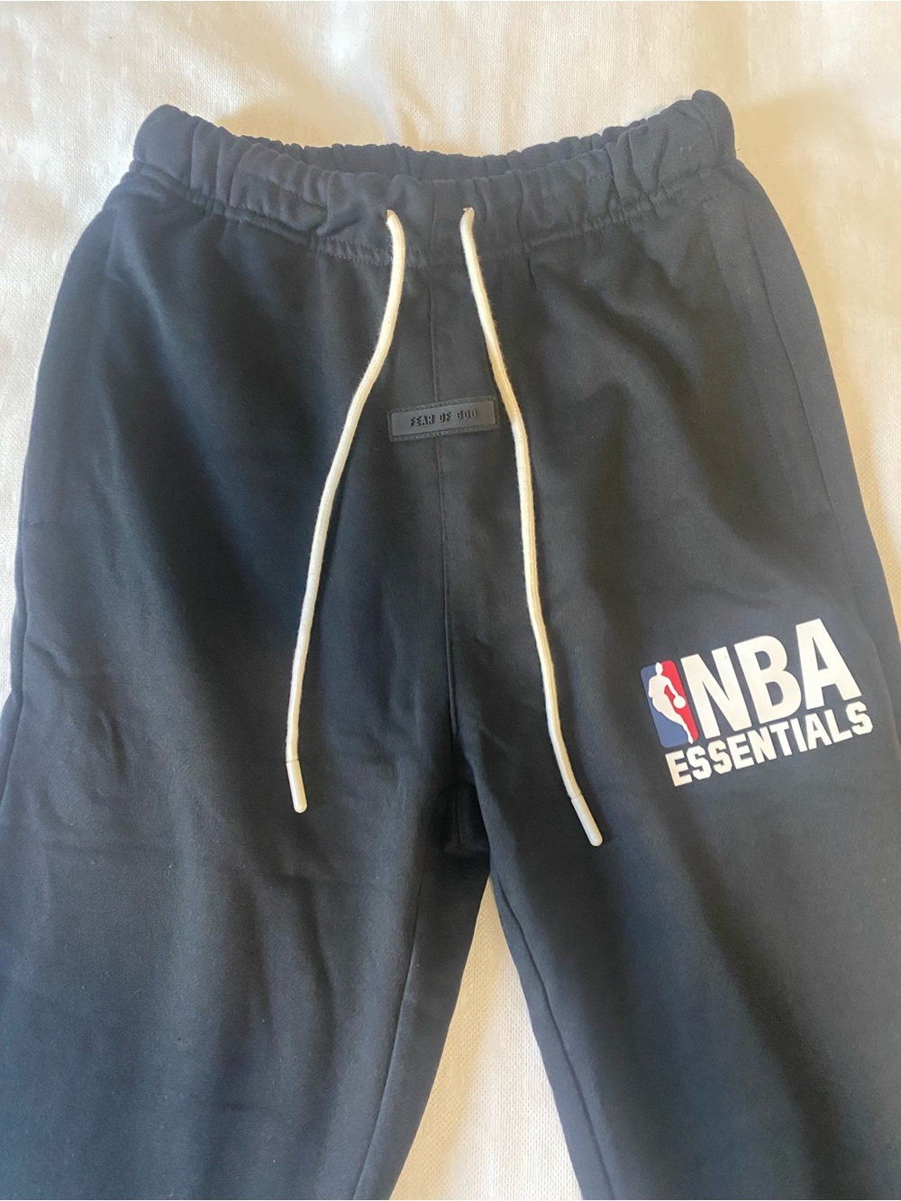 NBA Essentials Sweatpants - Picture 3 of 3